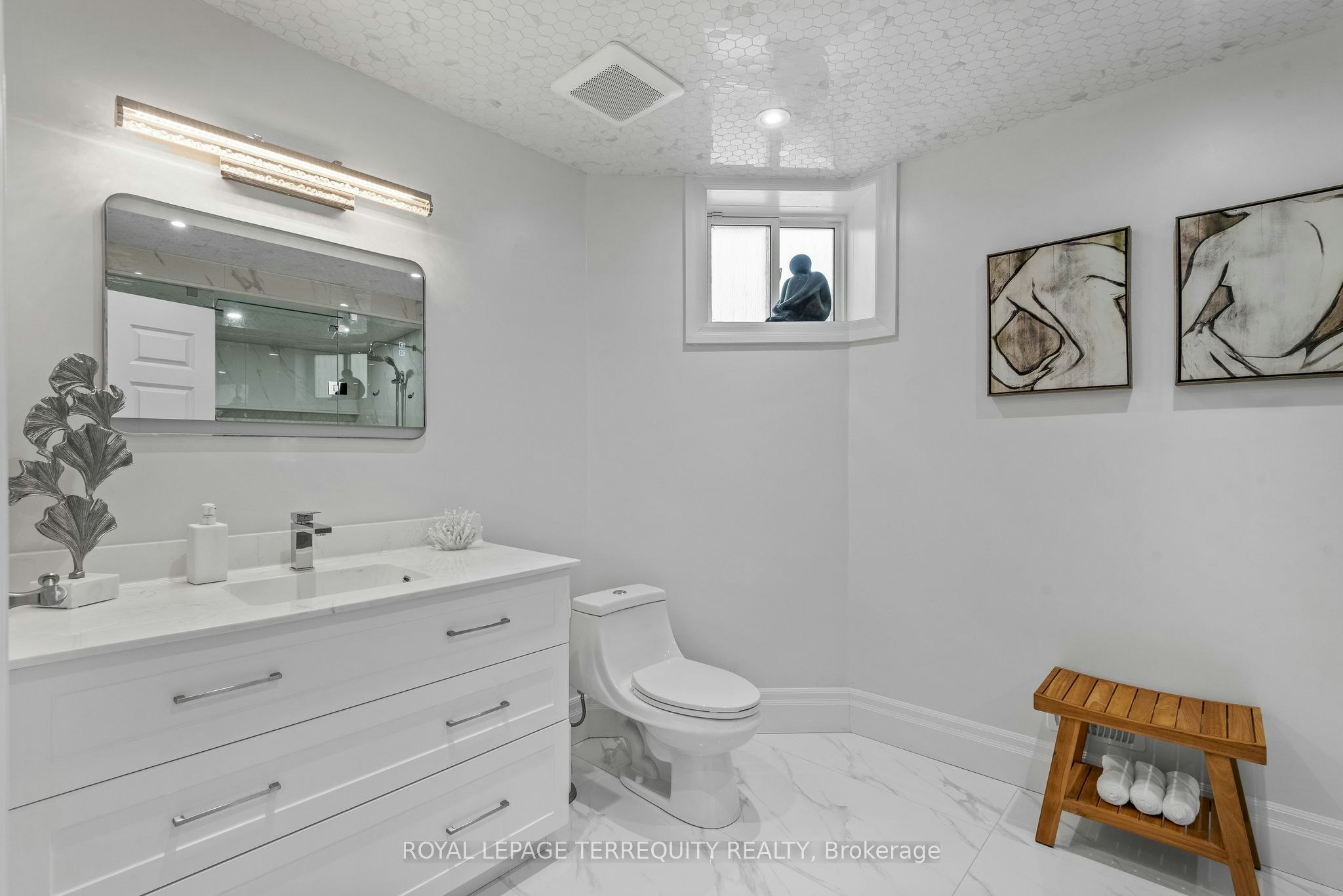 507 Rougemount Drive, Pickering, ON, L1W 2B8 - 34