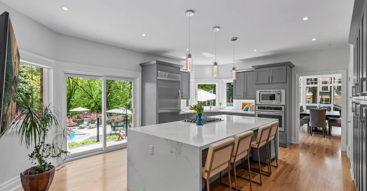 507 Rougemount Drive, Pickering, ON, L1W 2B8 - 4