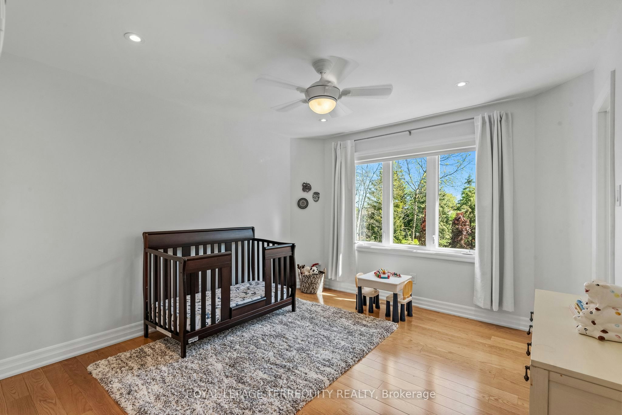 507 Rougemount Drive, Pickering, ON, L1W 2B8 - 25