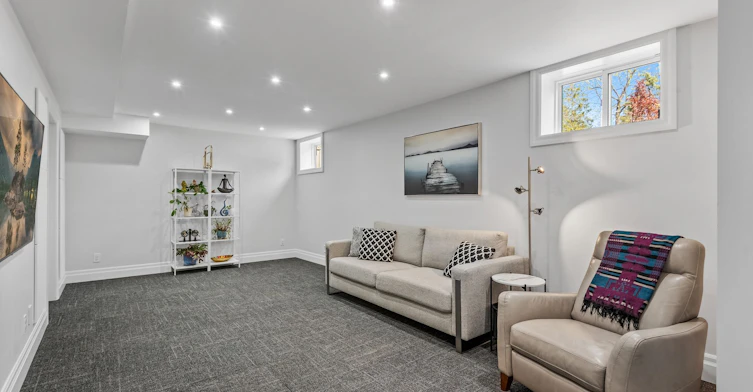 507 Rougemount Drive, Pickering, ON, L1W 2B8 - 32