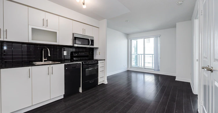 3606-50 Town Centre Court, Toronto, ON, M1P 0A9 - 4