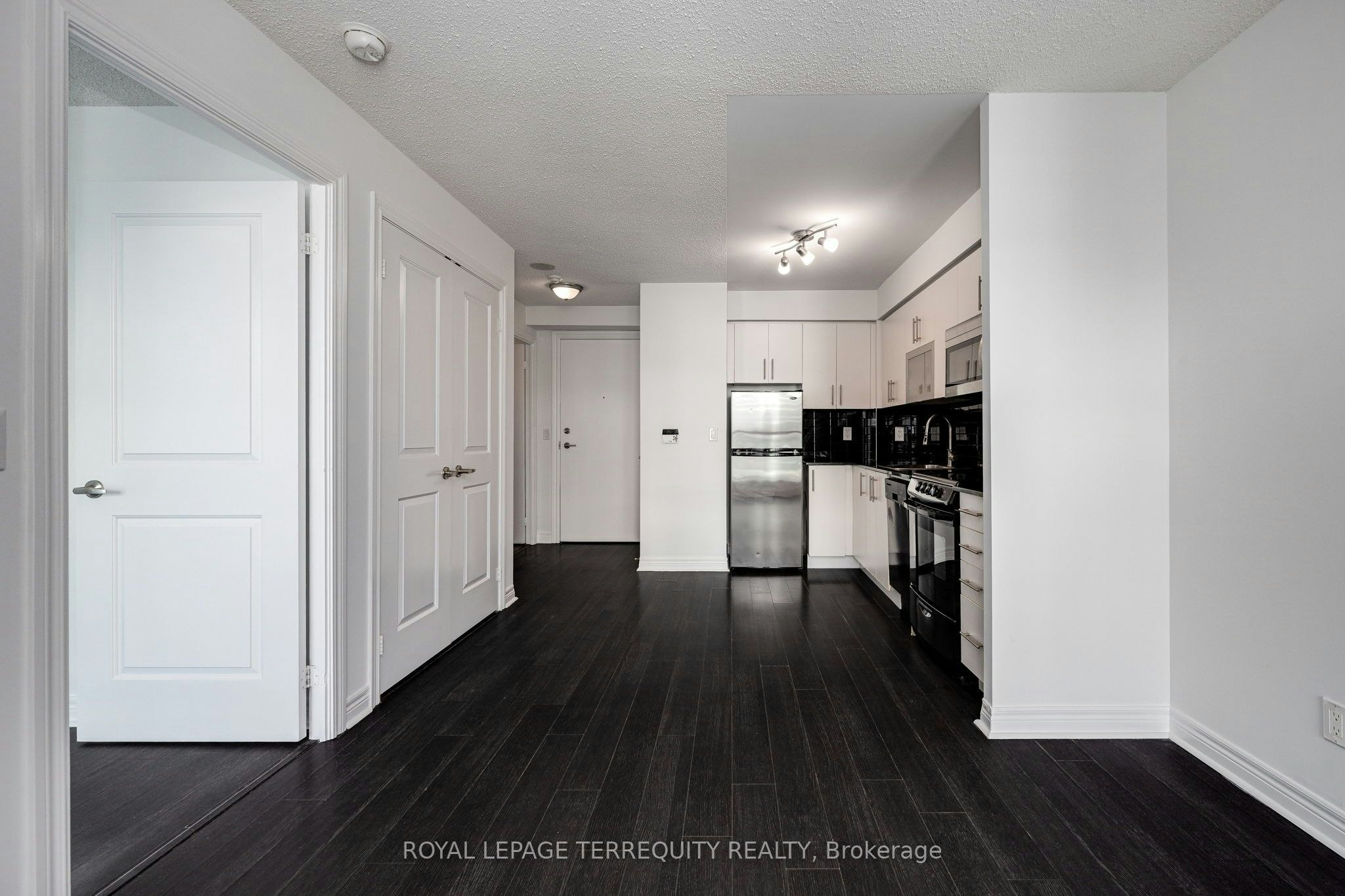 3606-50 Town Centre Court, Toronto, ON, M1P 0A9 - 11