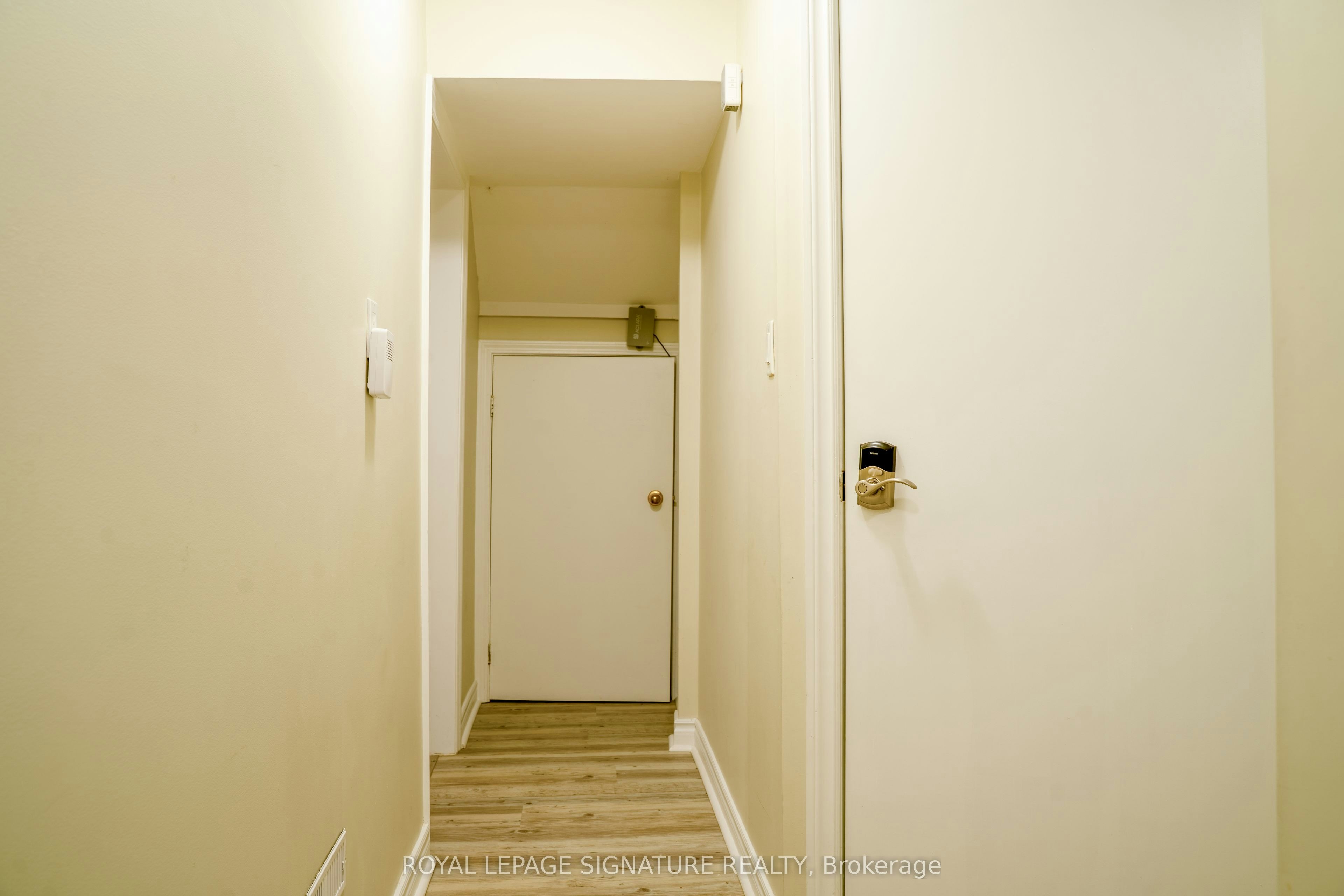 Bsmt-180 Leyton Avenue, Toronto, ON, M1L 3V6 - 3