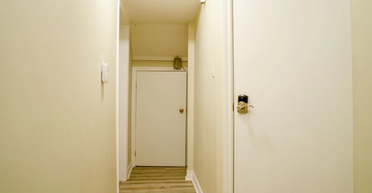 Bsmt-180 Leyton Avenue, Toronto, ON, M1L 3V6 - 3