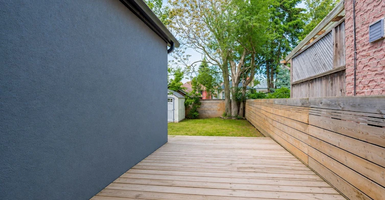 50 Frater Avenue, Toronto, ON, M4C 2H6 - 13