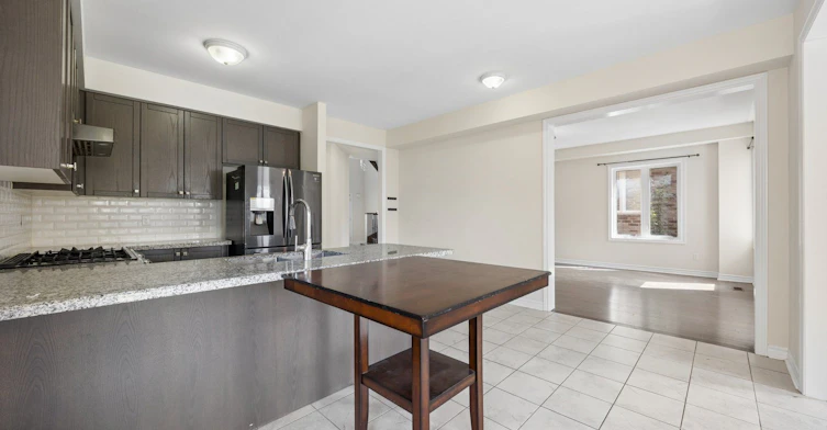 905 Greenhill Avenue, Oshawa, ON, L1K 0X9 - 8