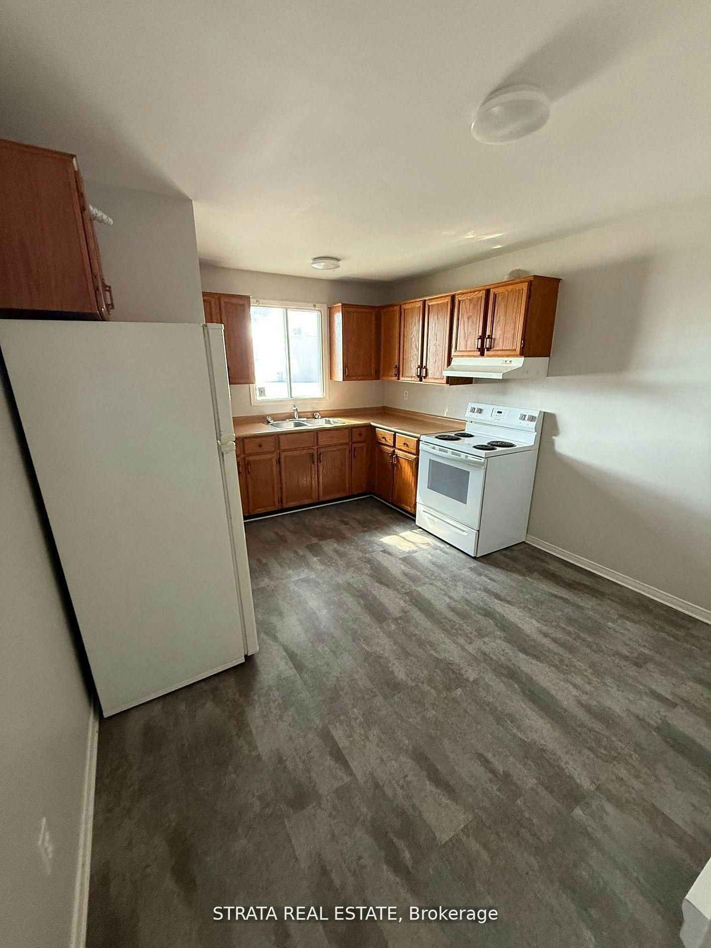 1-338 Malaga Road, Oshawa, ON, L1J 1N7 - 5
