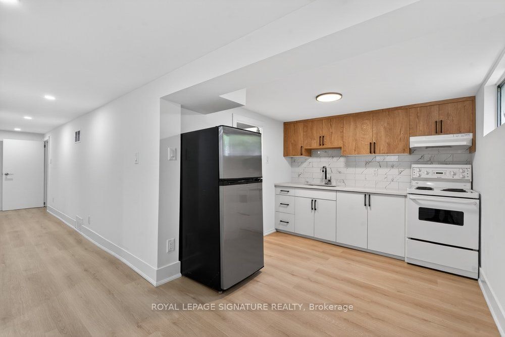 Basement-297 Kennedy Road, Toronto, ON, M1N 3P6 - 2