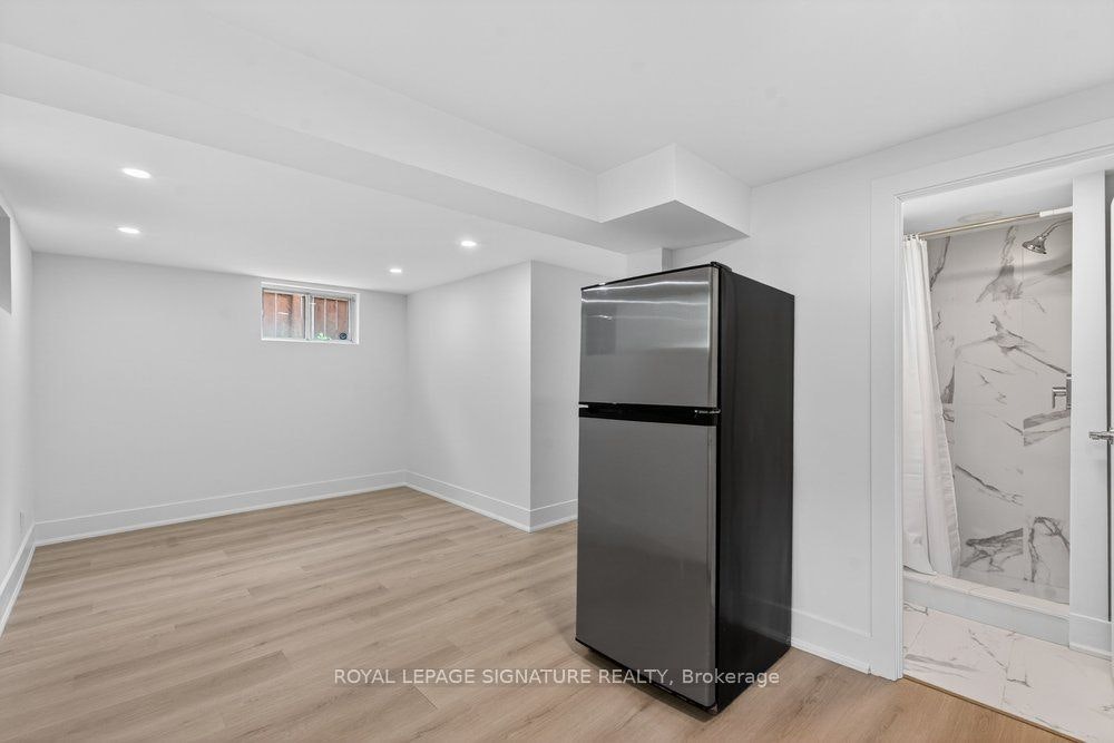 Basement-297 Kennedy Road, Toronto, ON, M1N 3P6 - 5