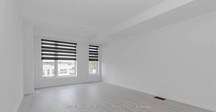 Main-1579 Midland Avenue, Toronto, ON, M1P 3C1 - 9