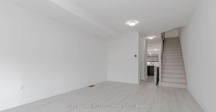 Main-1579 Midland Avenue, Toronto, ON, M1P 3C1 - 3