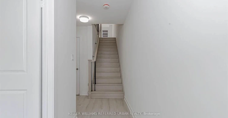 Main-1579 Midland Avenue, Toronto, ON, M1P 3C1 - 14