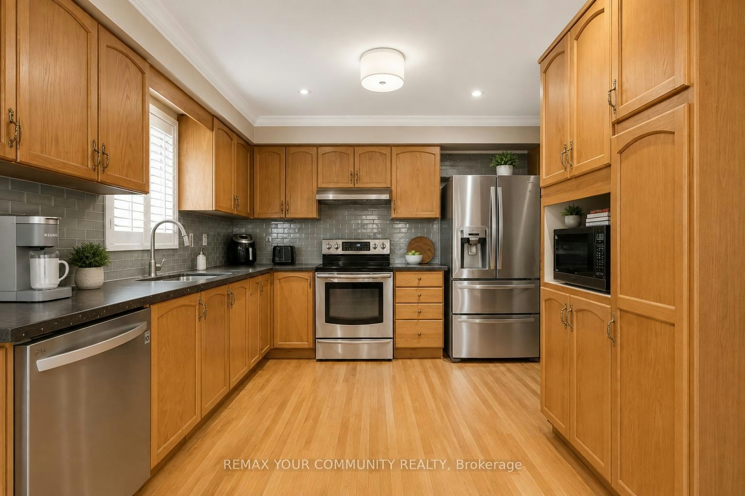 81 Garden Street, Whitby, ON, L1N 9E7