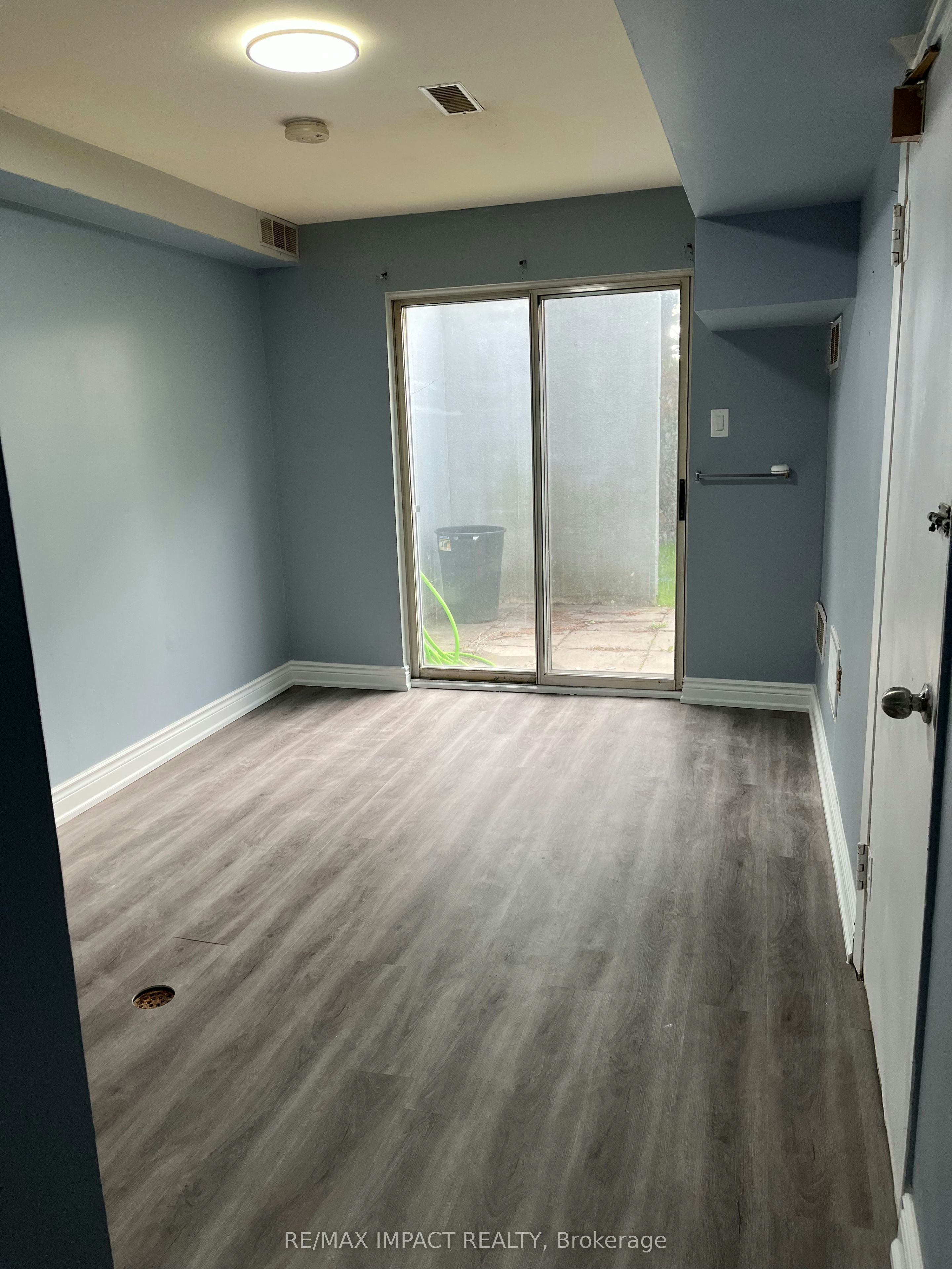 6-301 Garden Street, Whitby, ON, L1N 3W3 - 18