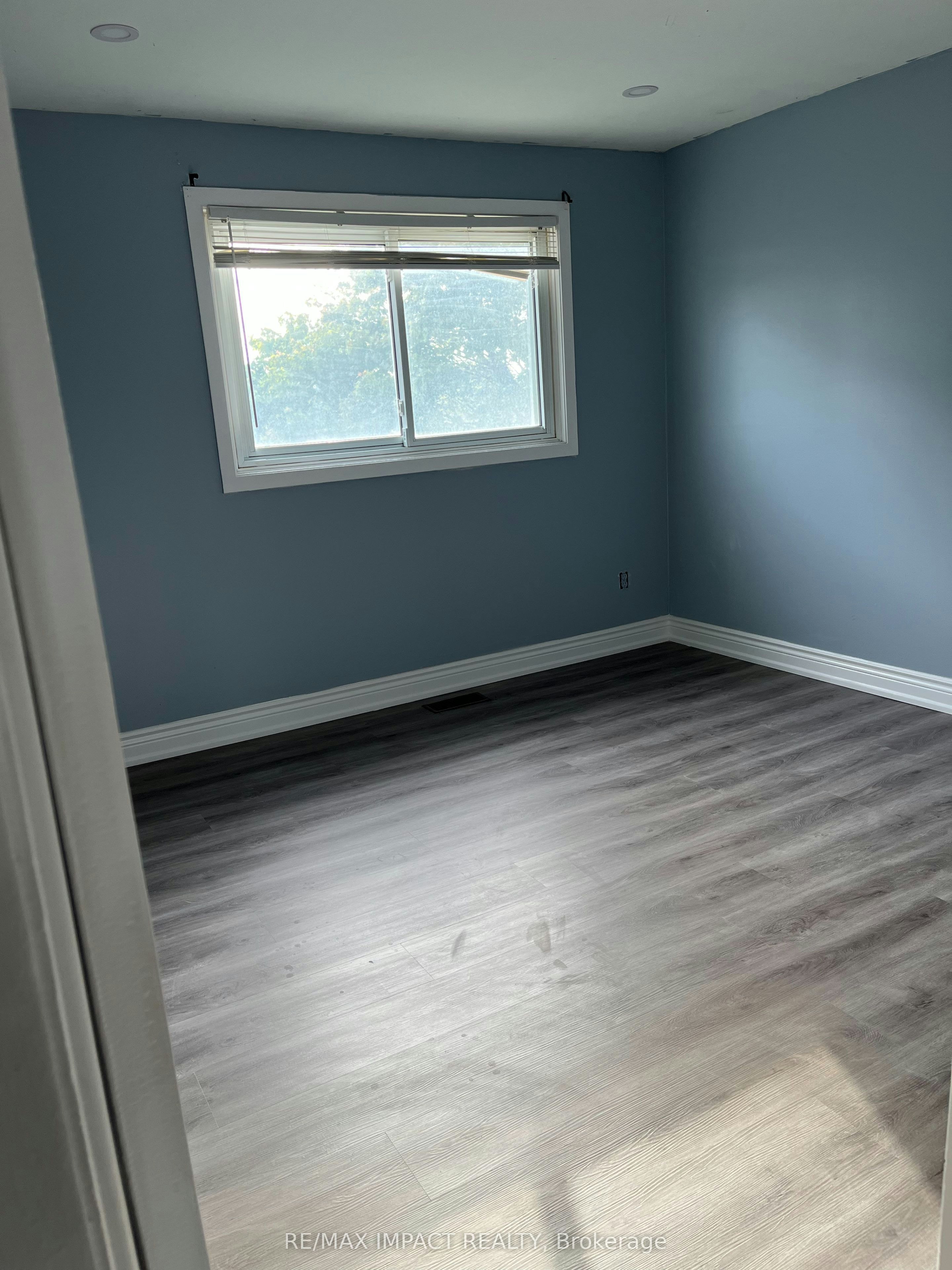 6-301 Garden Street, Whitby, ON, L1N 3W3 - 10