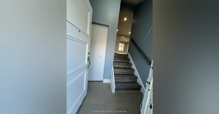 6-301 Garden Street, Whitby, ON, L1N 3W3 - 2