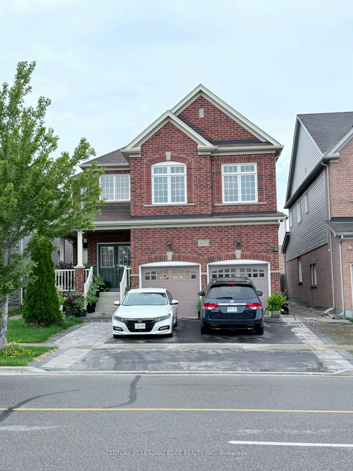 1373 Clearbrook Drive, Oshawa, ON, L1K 0G8