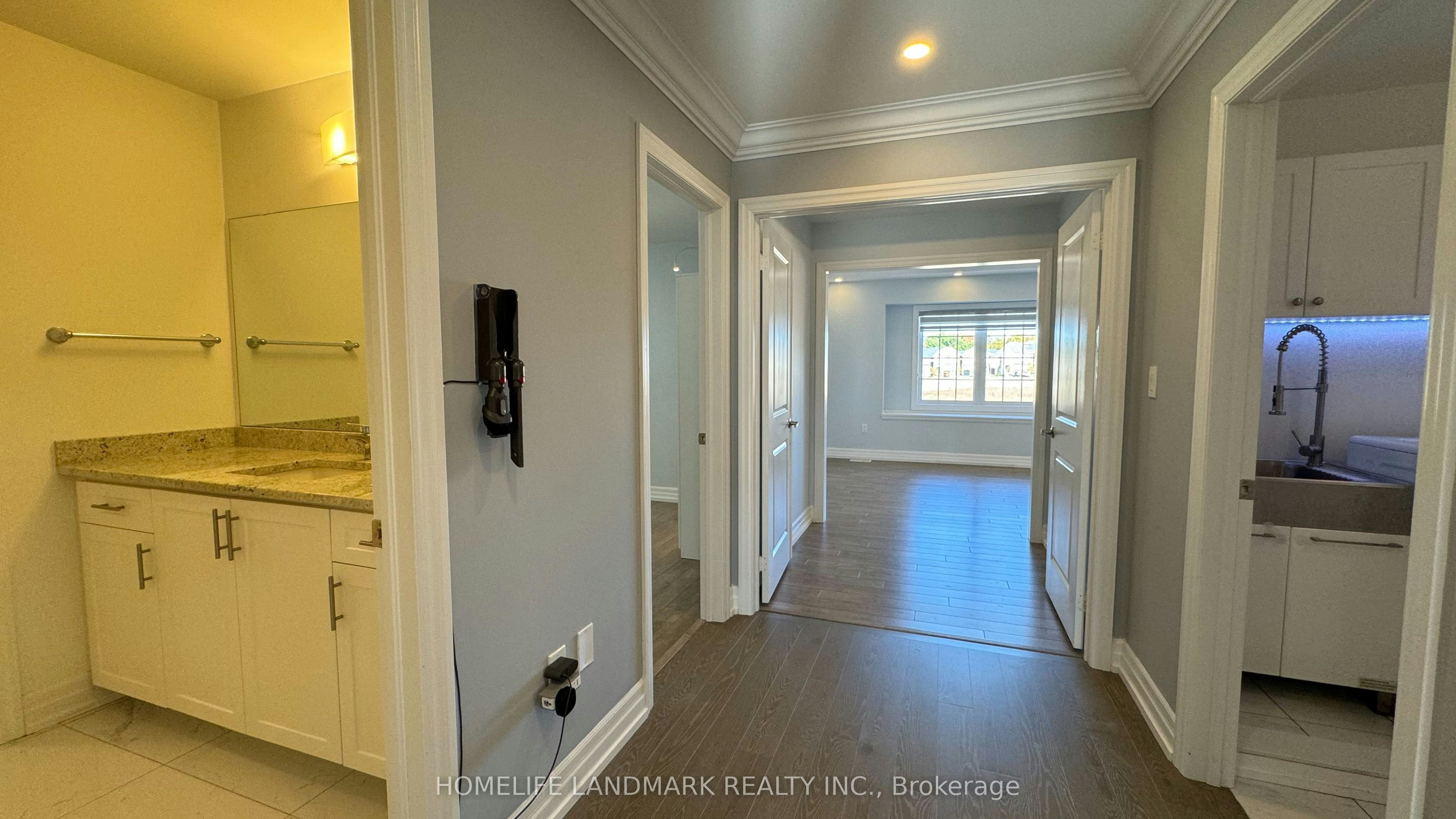 74 Christine Elliott Avenue, Whitby, ON, L1P 0E1 - 14