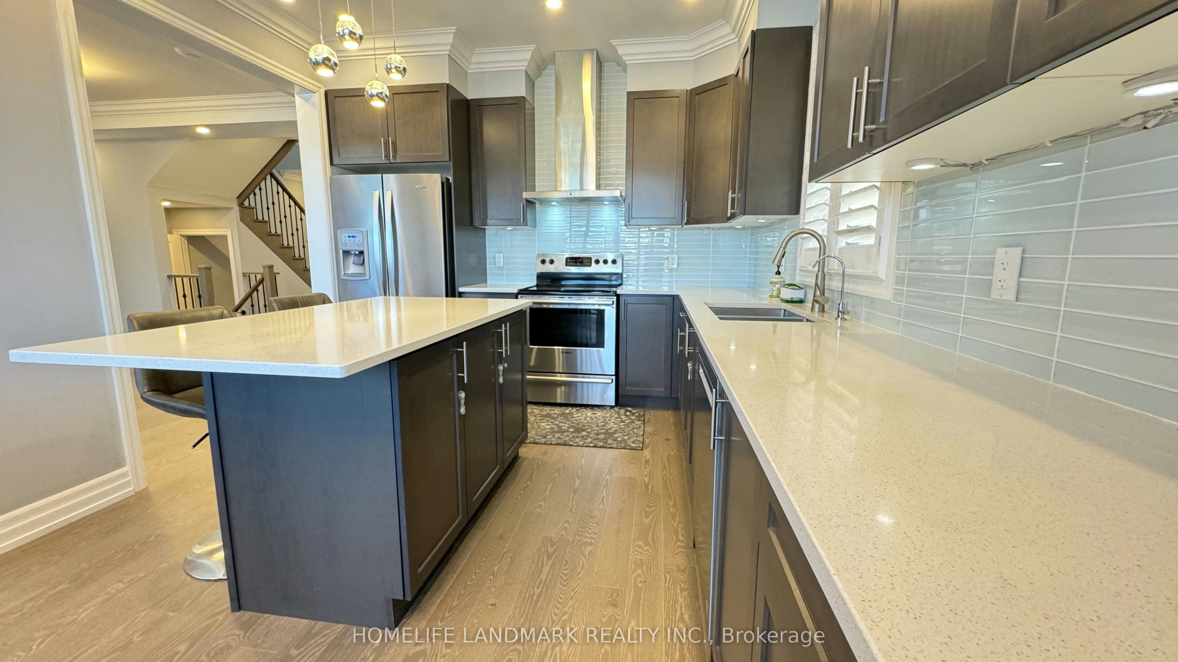 74 Christine Elliott Avenue, Whitby, ON, L1P 0E1 - 7