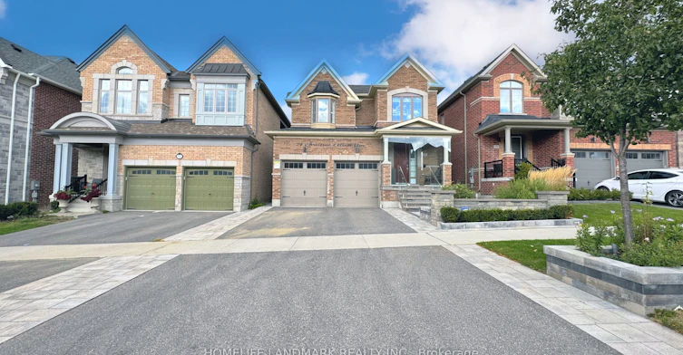 74 Christine Elliott Avenue, Whitby, ON, L1P 0E1