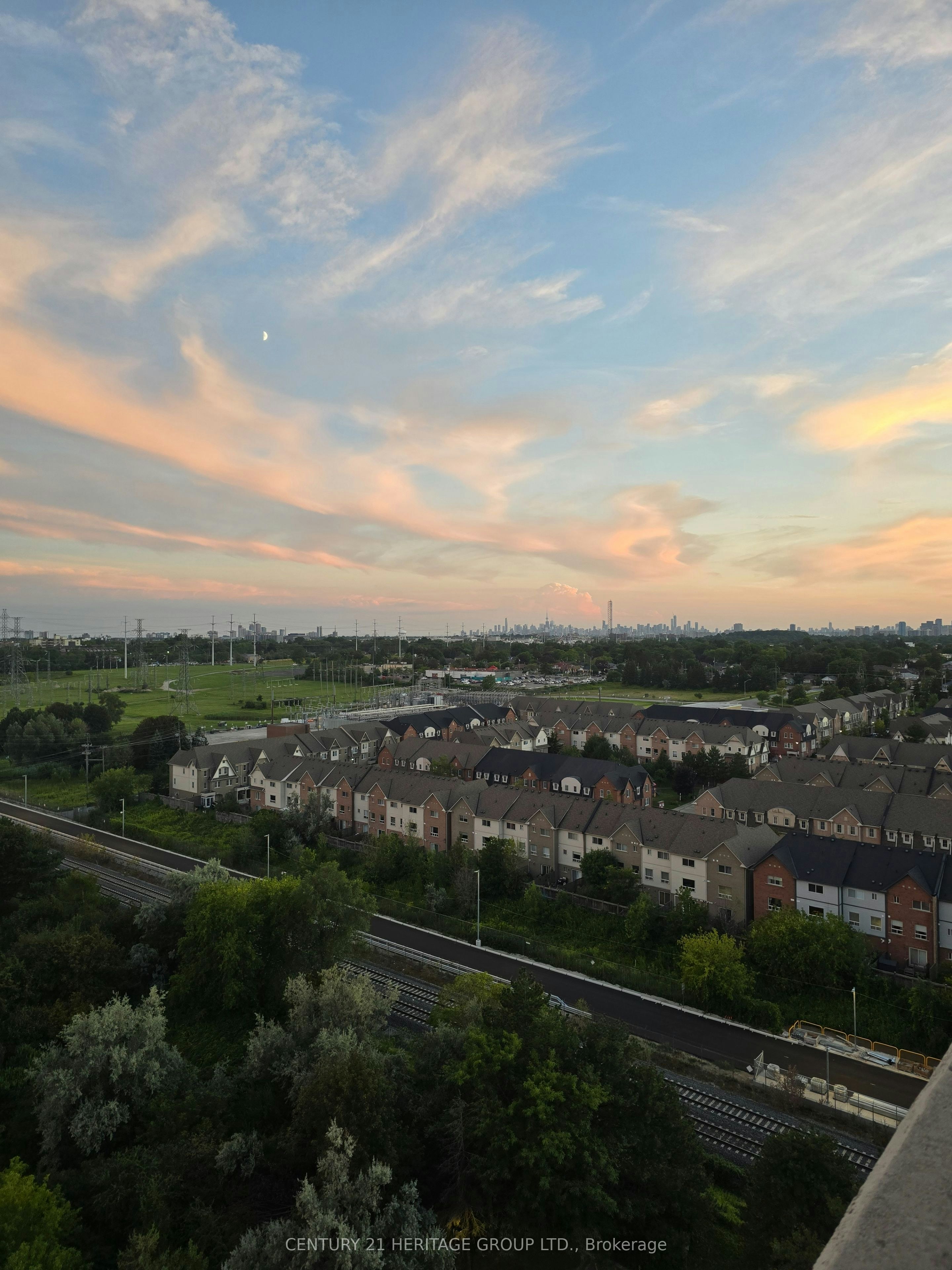 1708-301 Prudential Drive, Toronto, ON, M1P 4V3 - 26