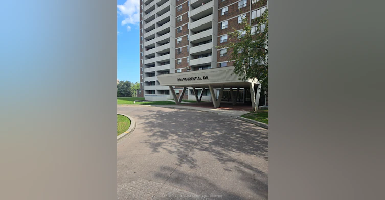 1708-301 Prudential Drive, Toronto, ON, M1P 4V3 - 2