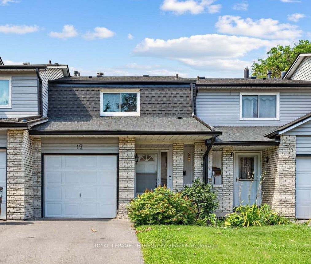 19-1330 Trowbridge Drive, Oshawa, ON, L1G 7L1