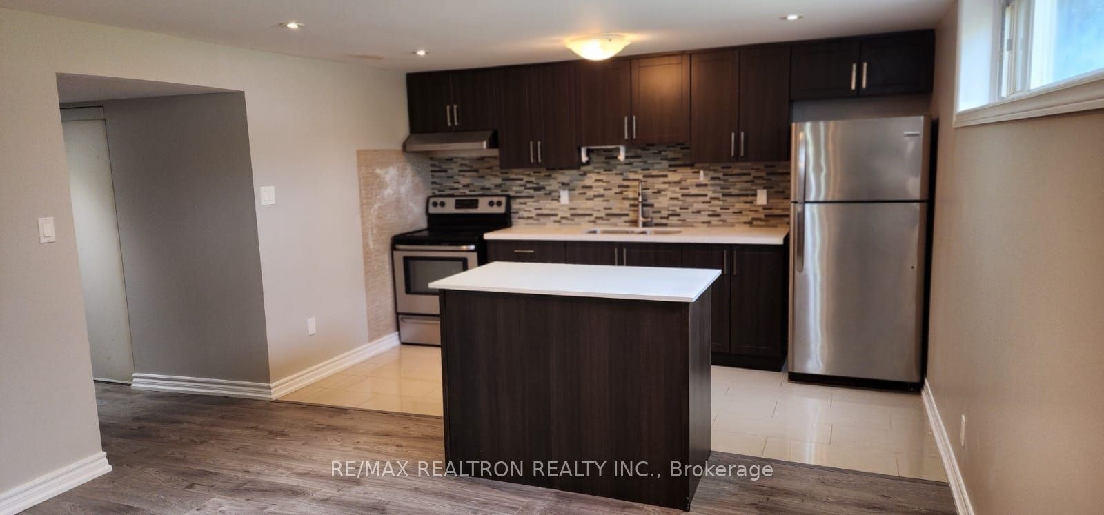 Bsmnt-70 Clementine Square, Toronto, ON, M1G 2V7 - 11