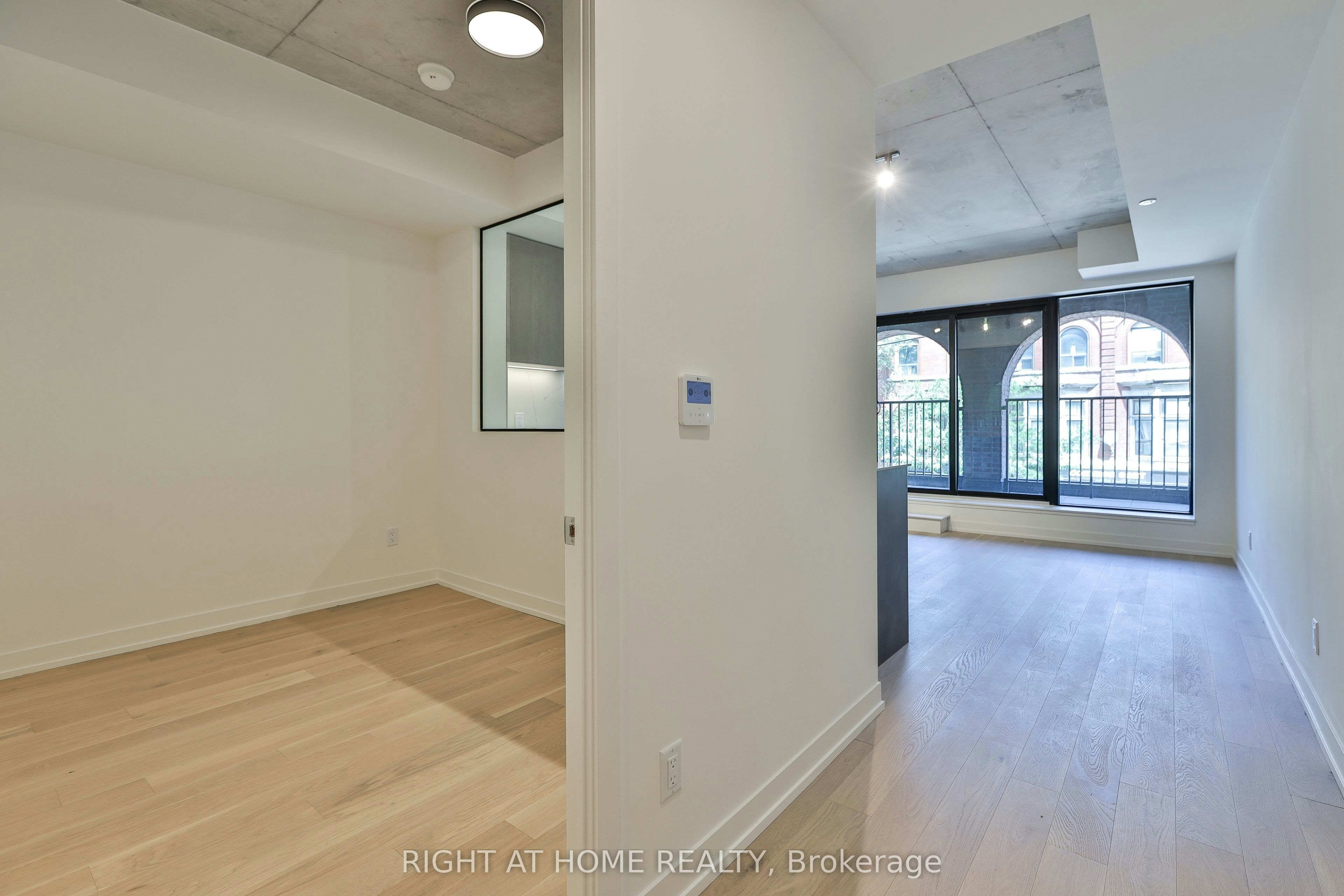 203-761 Queen Street E, Toronto, ON, M4M 1H3 - 8