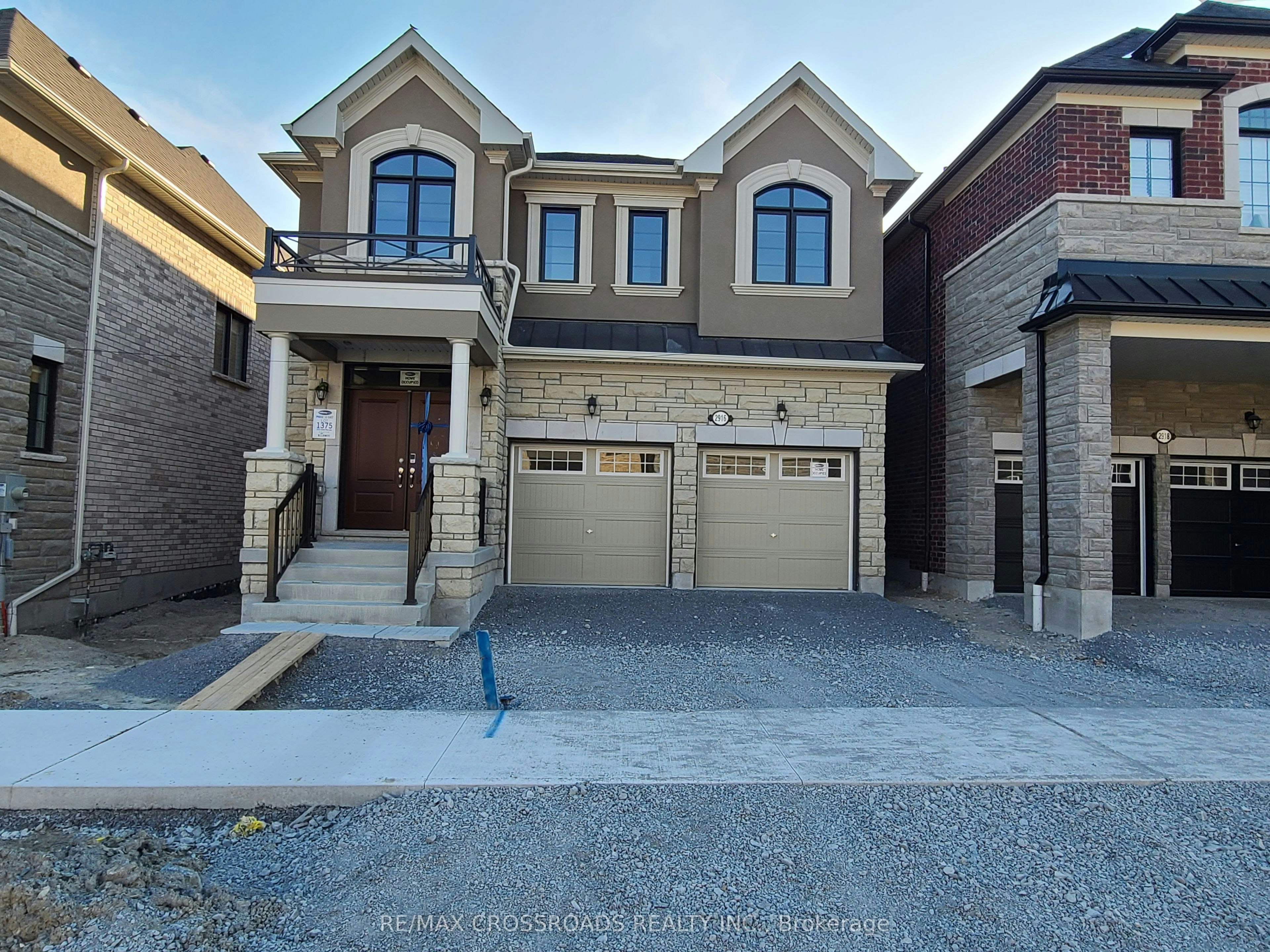 2916 Scotch Pine Lane, Pickering, ON, L1X 0N9