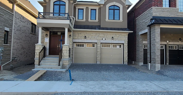 2916 Scotch Pine Lane, Pickering, ON, L1X 0N9