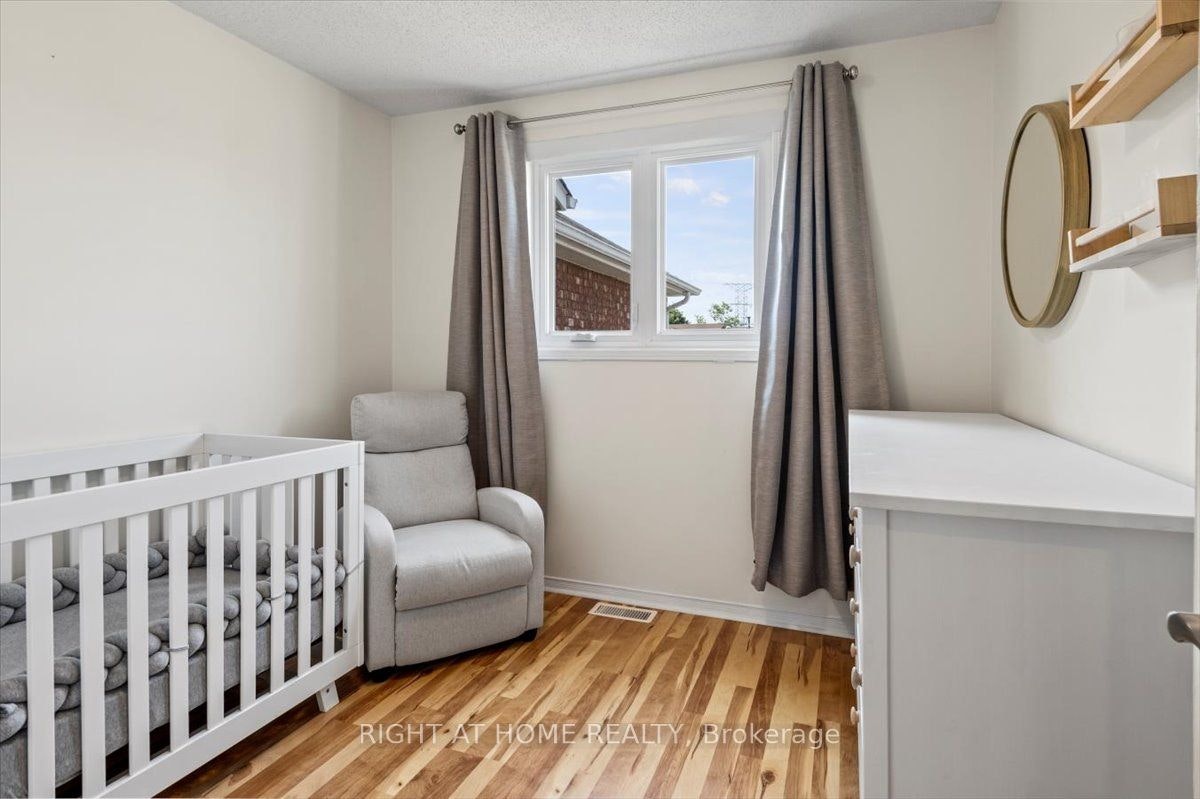 2252 Wildwood Crescent, Pickering, ON, L1X 2R7 - 14