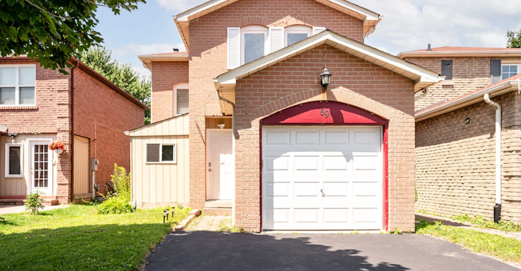 89 Chatfield Drive, Ajax, ON, L1T 2J4