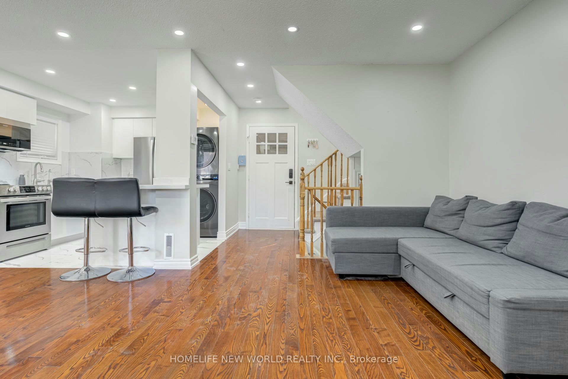 89 Chatfield Drive, Ajax, ON, L1T 2J4 - 9