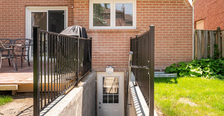 89 Chatfield Drive, Ajax, ON, L1T 2J4 - 28