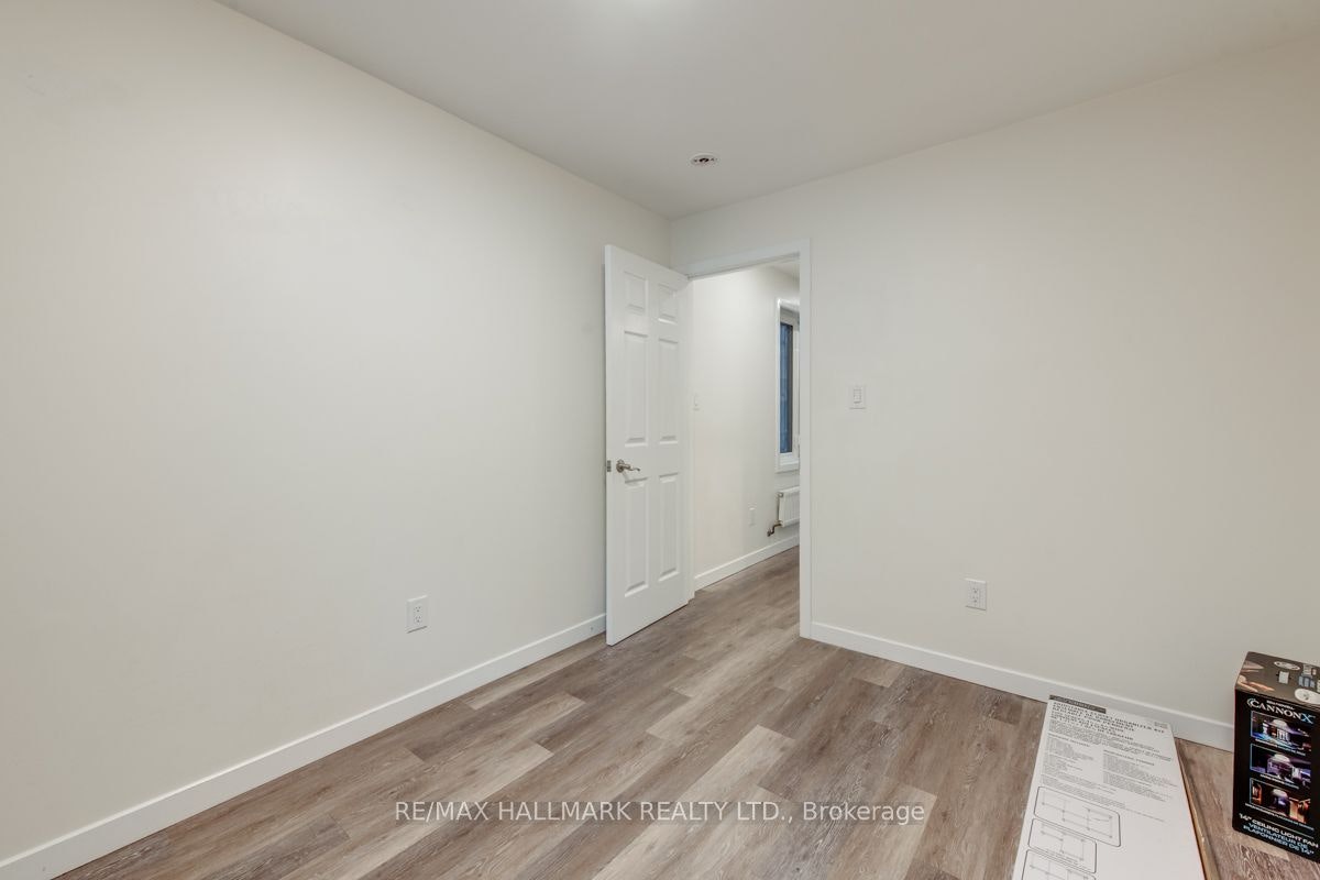 Main-233 Kingston Road, Toronto, ON, M4L 1T5 - 8