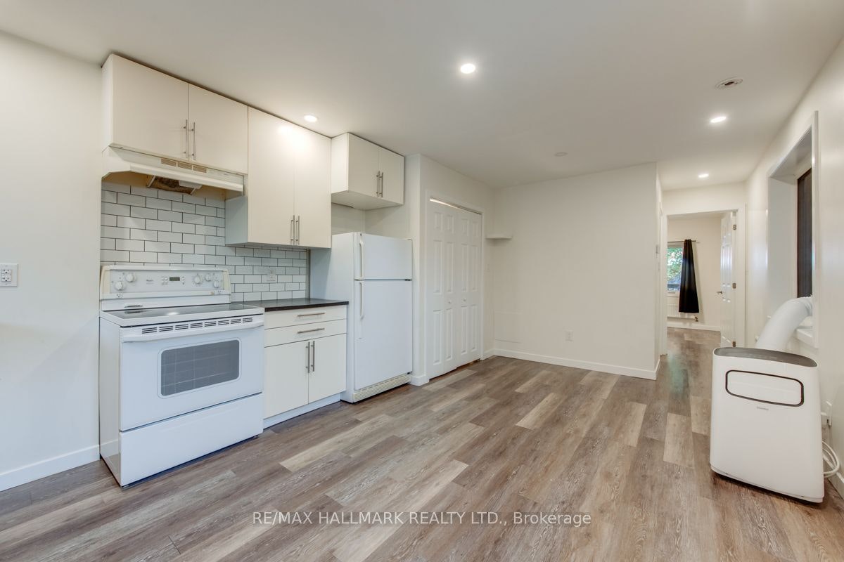 Main-233 Kingston Road, Toronto, ON, M4L 1T5 - 3