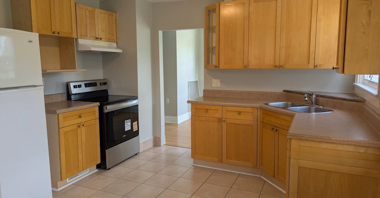 1-951 Dundas Street E, Whitby, ON, L1N 2K1 - 5
