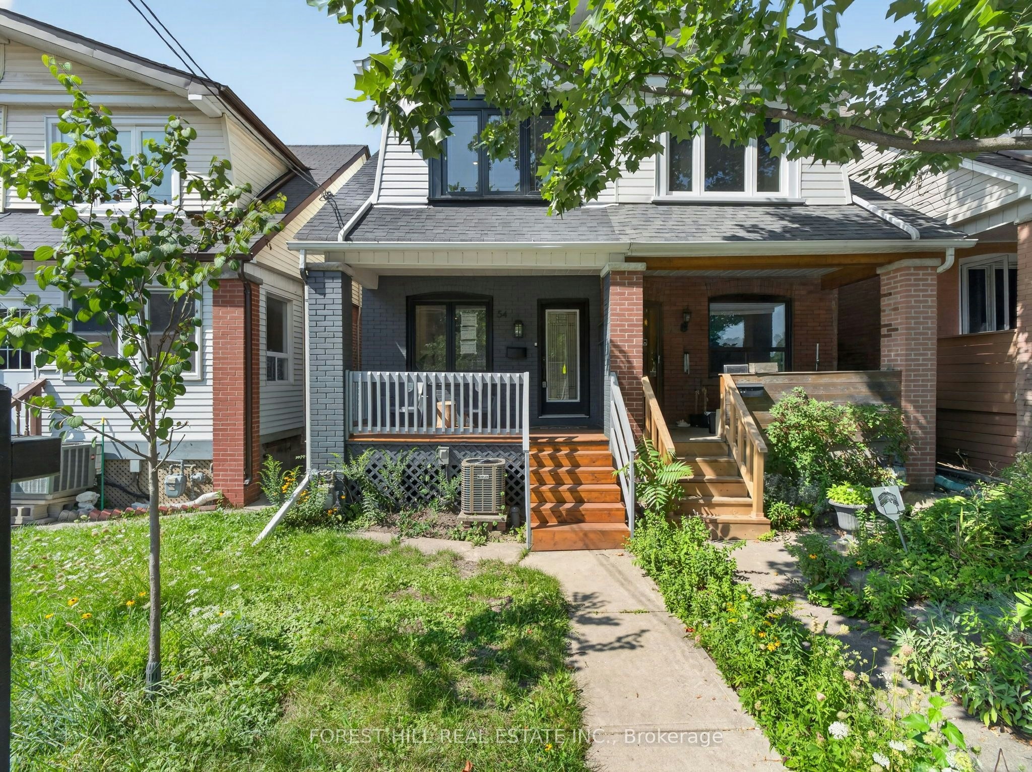 54 Chatham Avenue, Toronto, ON, M4J 1K6