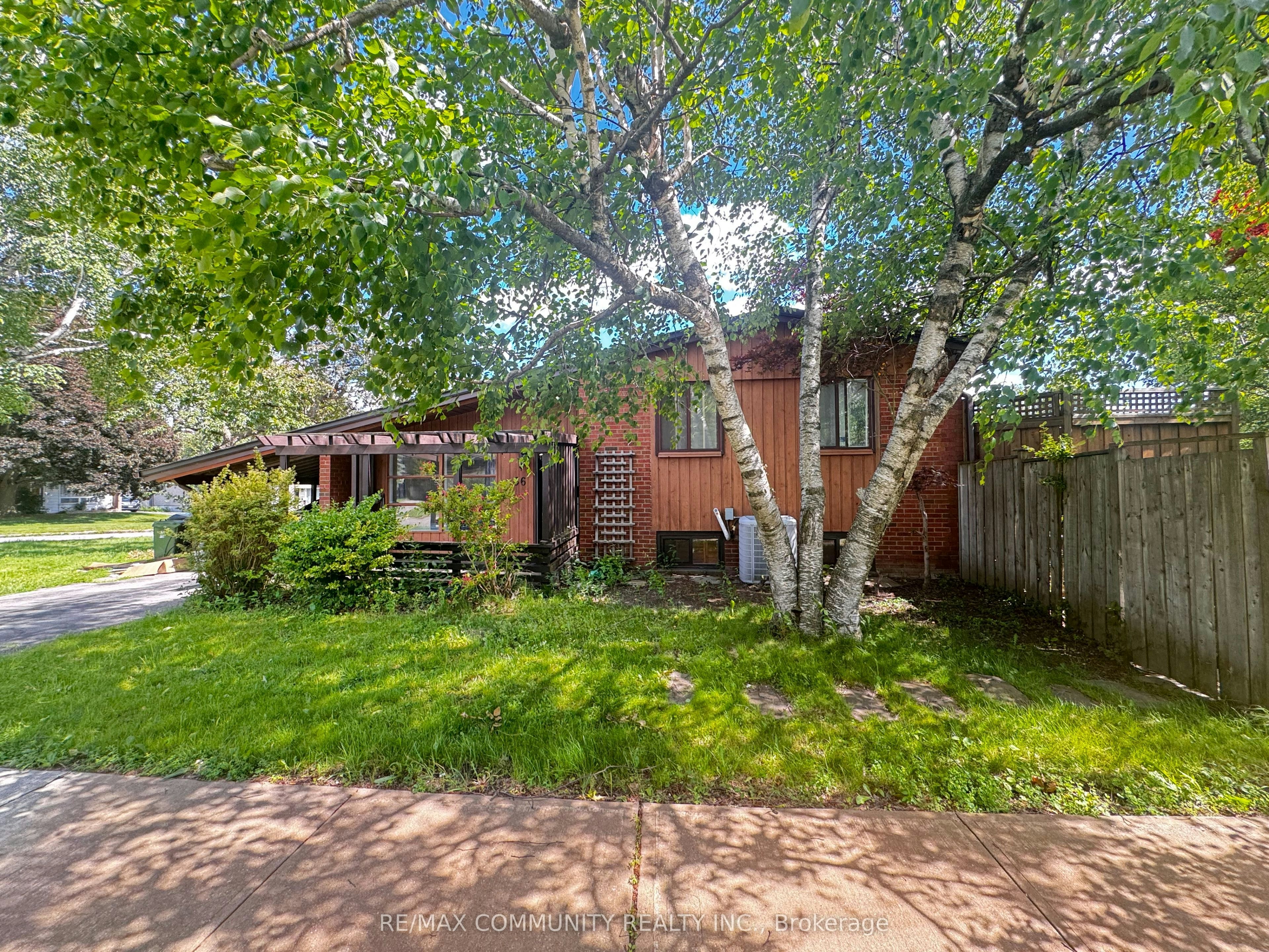 36 Benprice Court, Toronto, ON, M1H 1N3