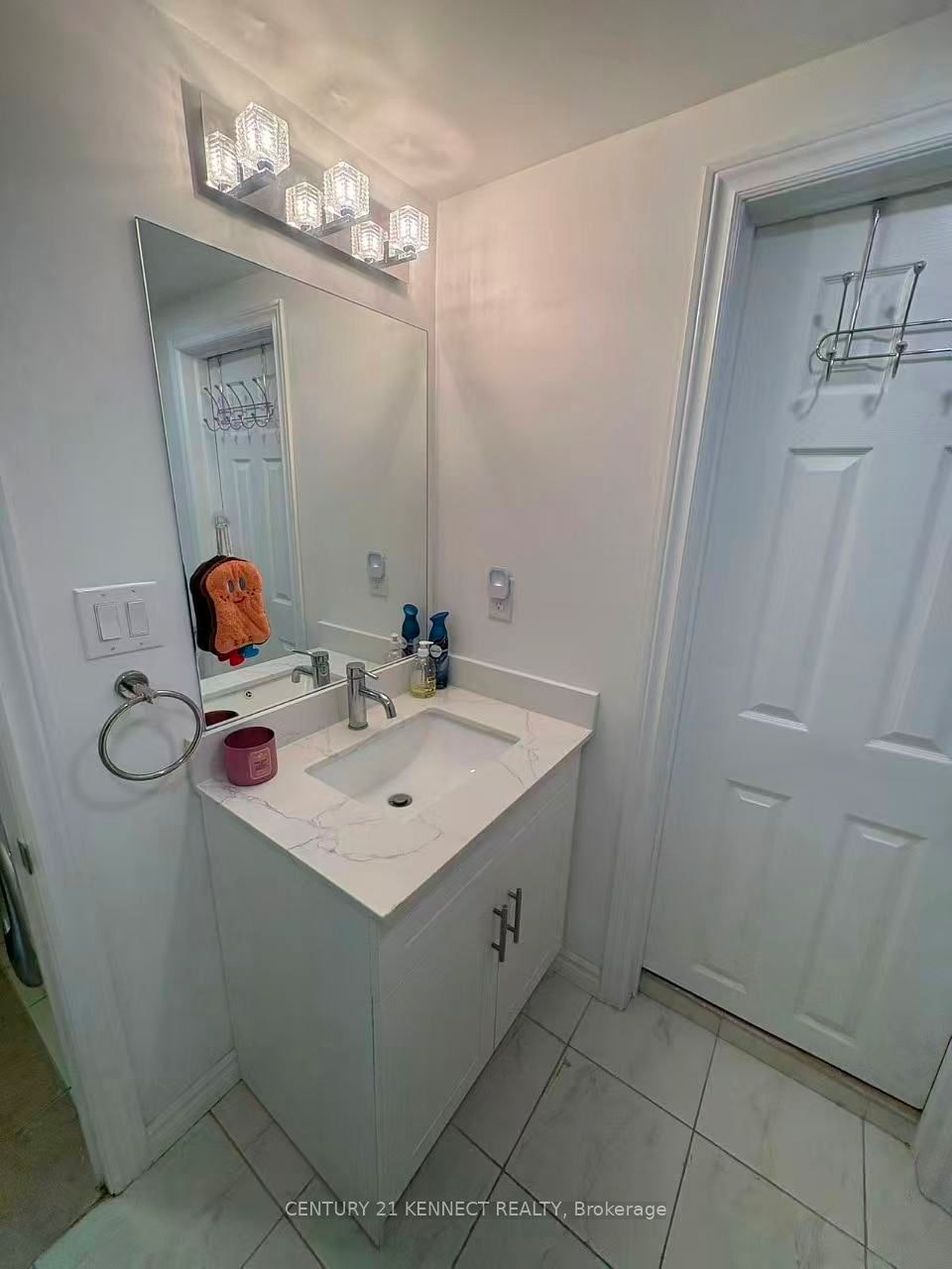 Lower Level L1-L2-30 Marilake Drive, Toronto, ON, M1S 1V7 - 9