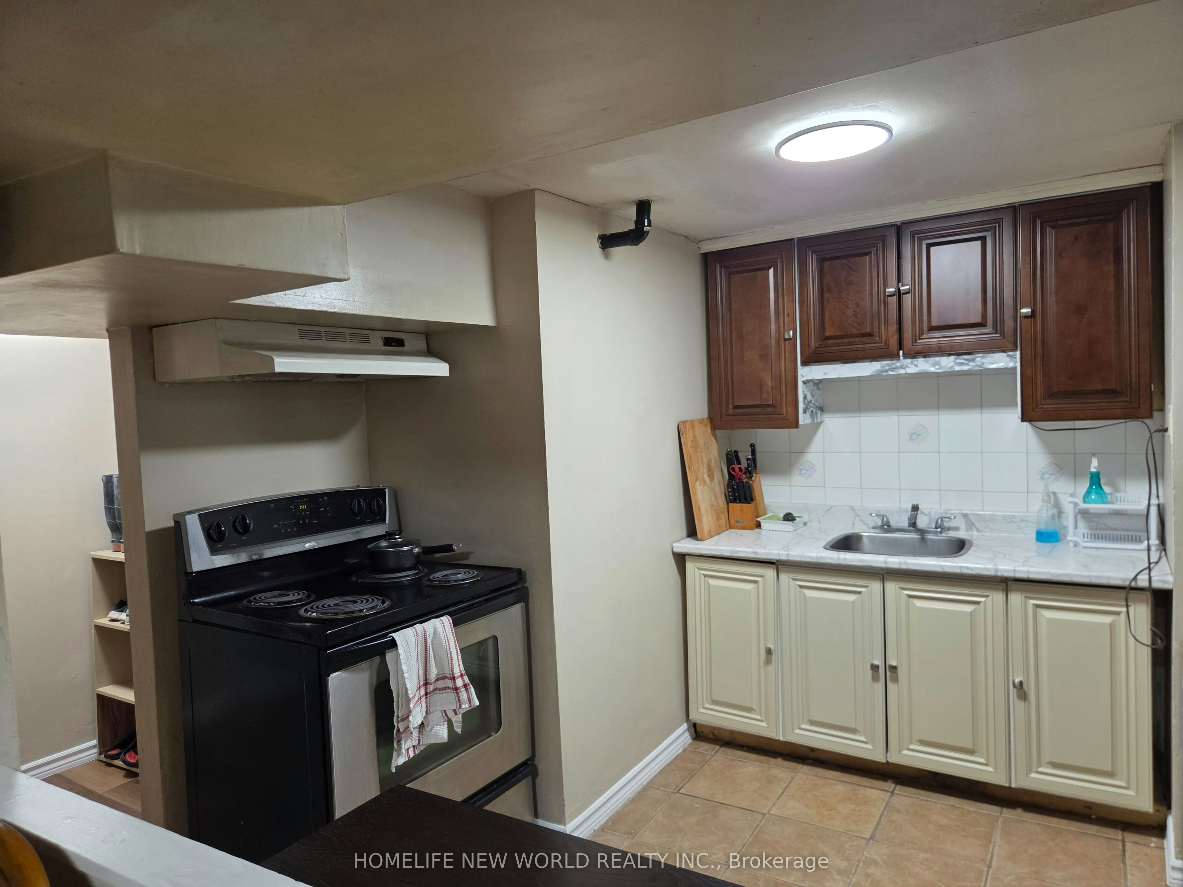 Bsmt-19 Benfrisco Crescent S, Toronto, ON, M1H 1N2 - 13