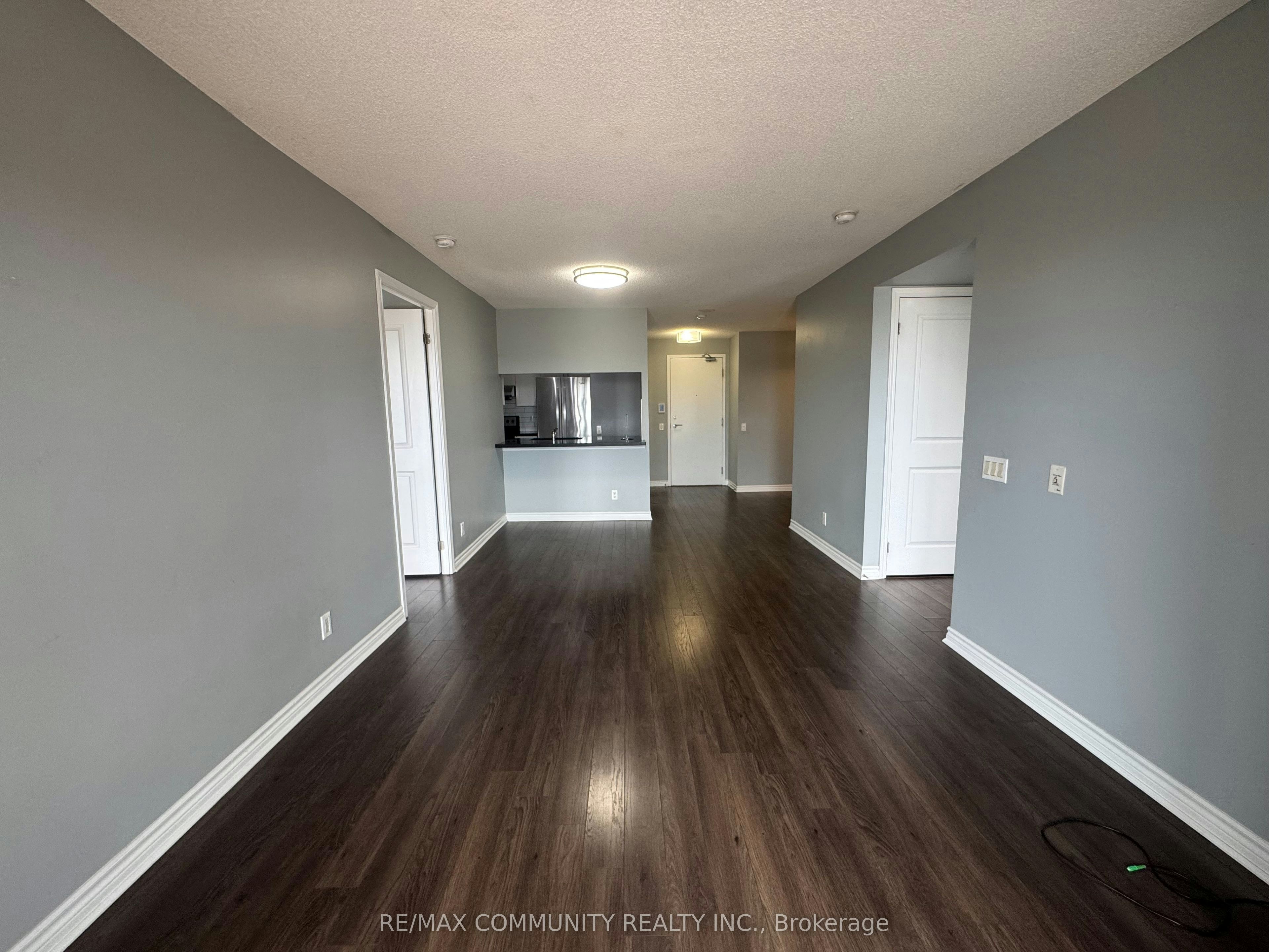 541-18 Mondeo Drive, Toronto, ON, M1P 5C8 - 13