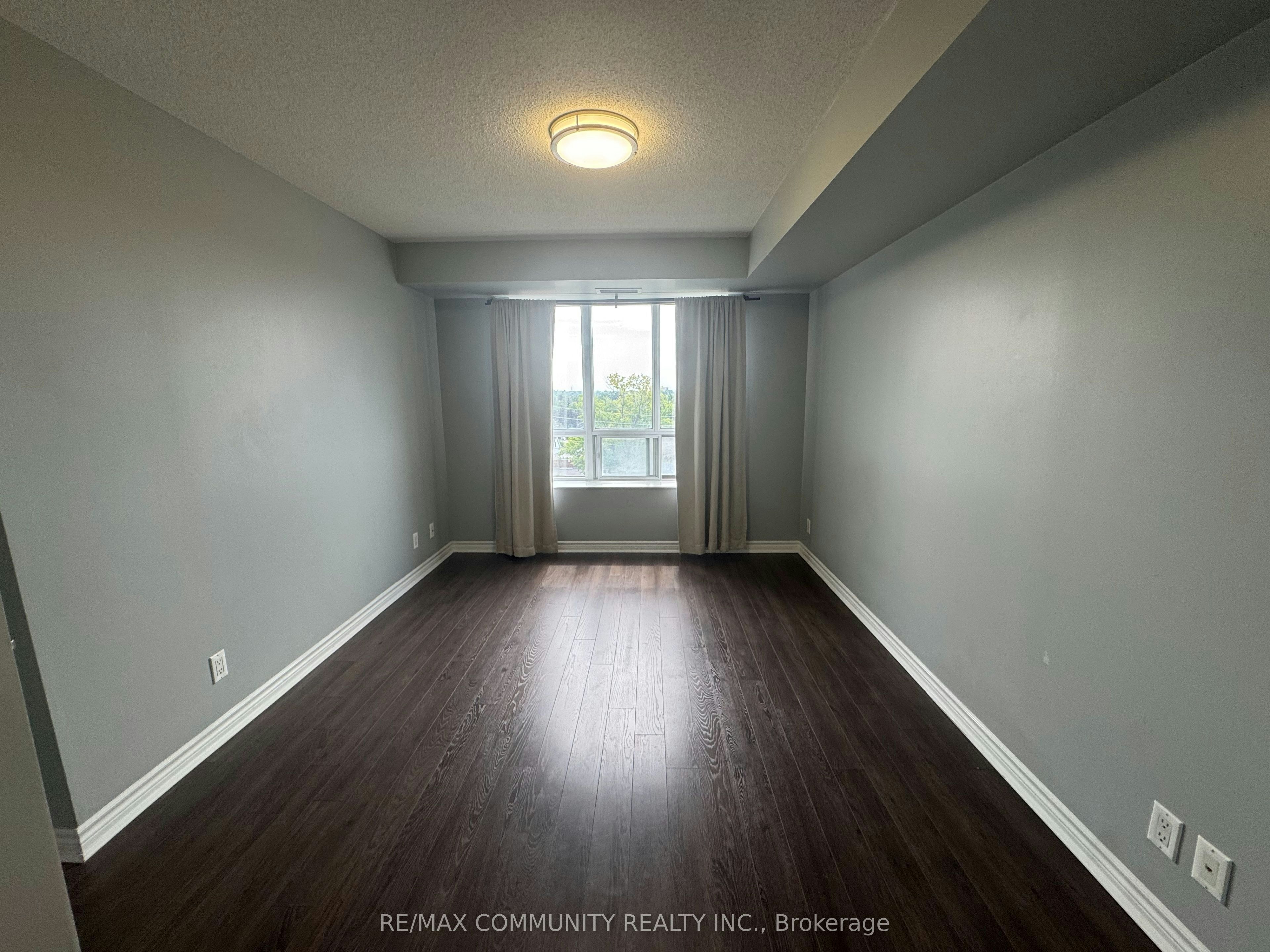 541-18 Mondeo Drive, Toronto, ON, M1P 5C8 - 8