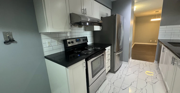 541-18 Mondeo Drive, Toronto, ON, M1P 5C8 - 19