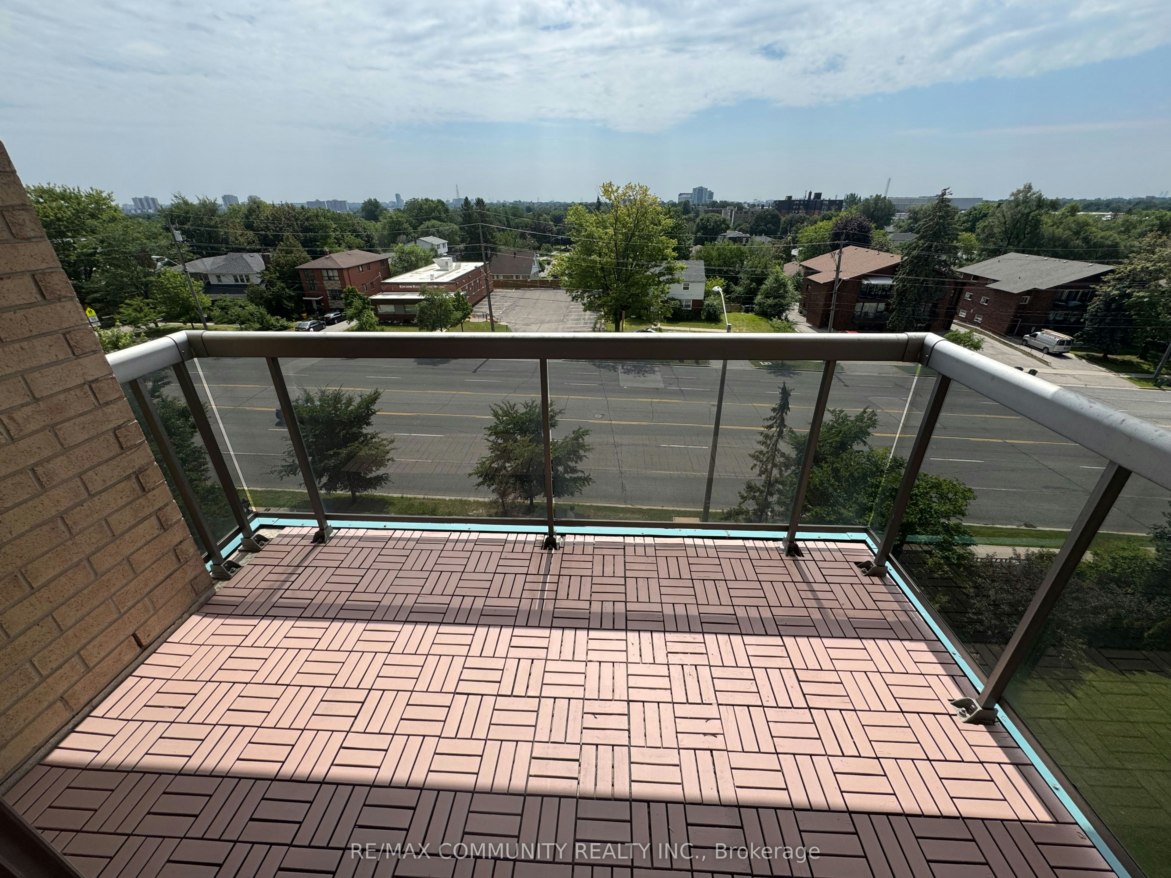 541-18 Mondeo Drive, Toronto, ON, M1P 5C8 - 14