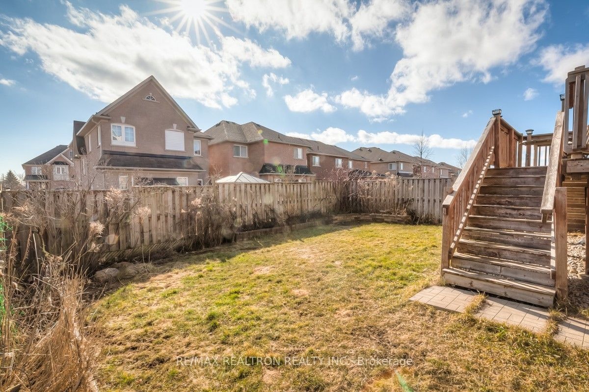 41 Oceanpearl Crescent N, Whitby, ON, L1N 0C6 - 27