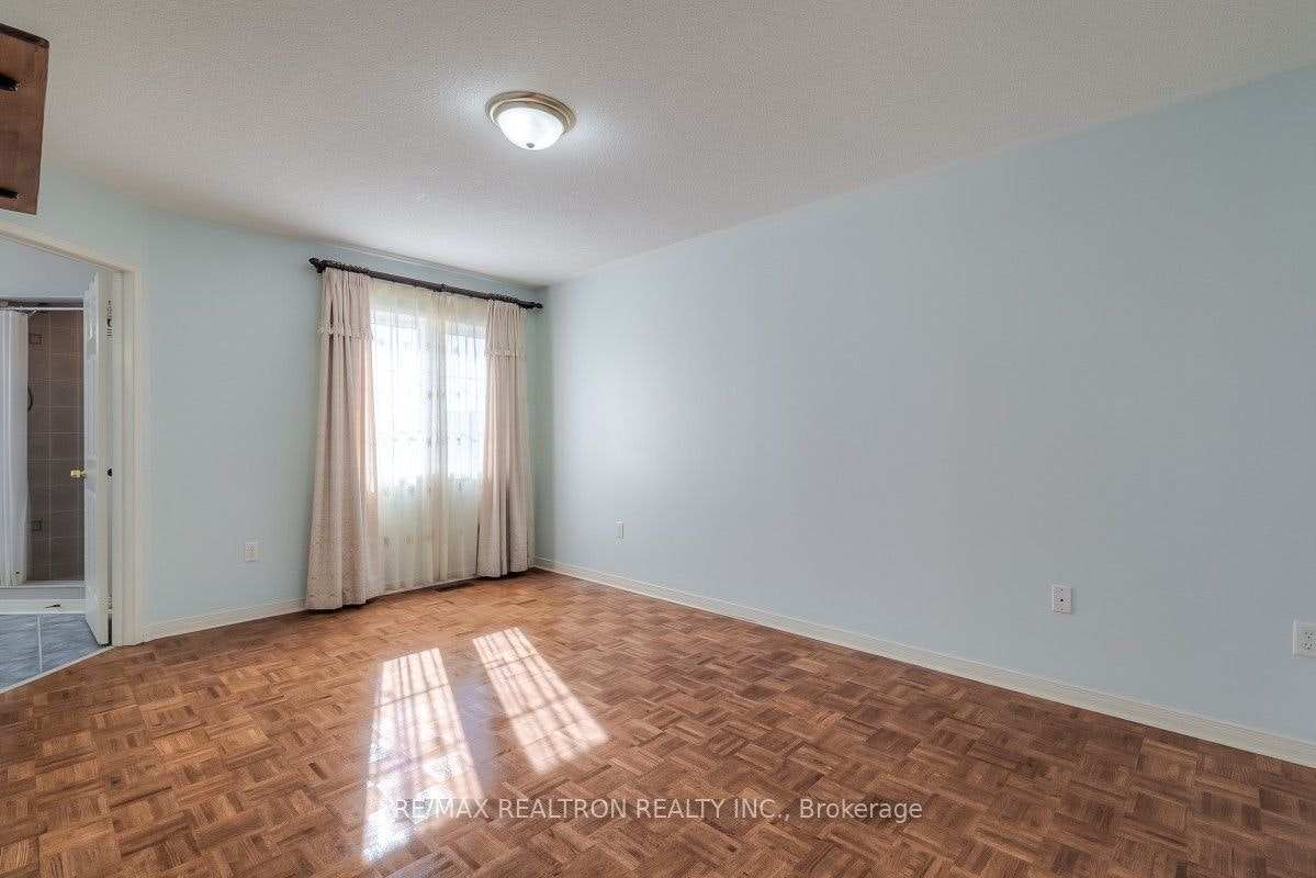 41 Oceanpearl Crescent N, Whitby, ON, L1N 0C6 - 14
