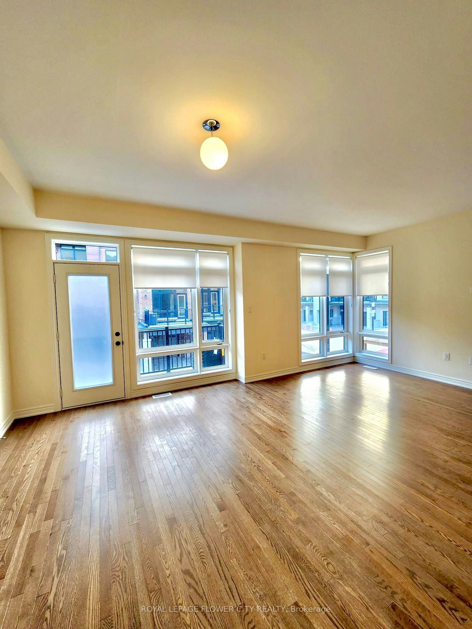 512 Littlewood Lane, Ajax, ON, L1S 0H1 - 12