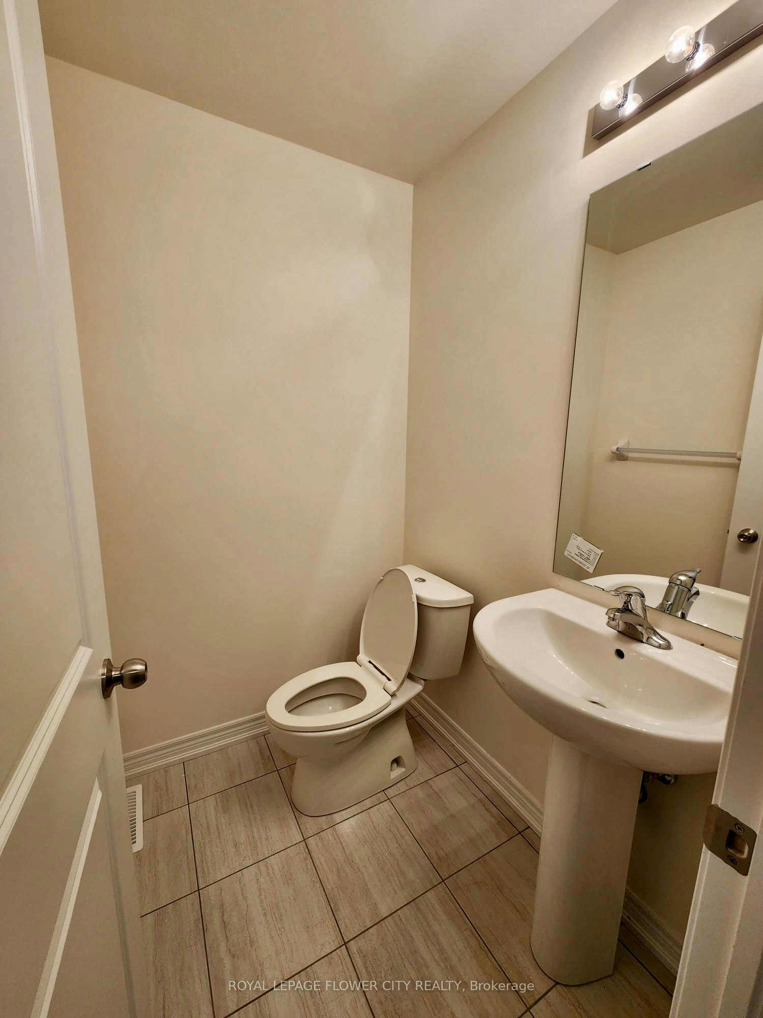 512 Littlewood Lane, Ajax, ON, L1S 0H1 - 43